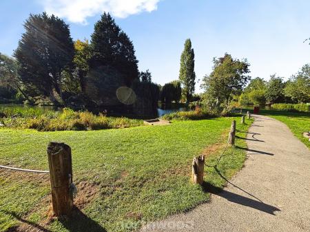 2 bedroom Apartment for sale in Lakeside Mews Fieldside, Thorne, Doncaster, DN8