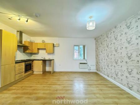 1 bedroom Flat to let in Waverley Court, Thorne, Doncaster, DN8