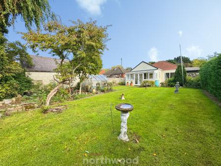 2 bedroom Detached bungalow for sale in Ashfield Avenue, Thorne, Doncaster, DN8