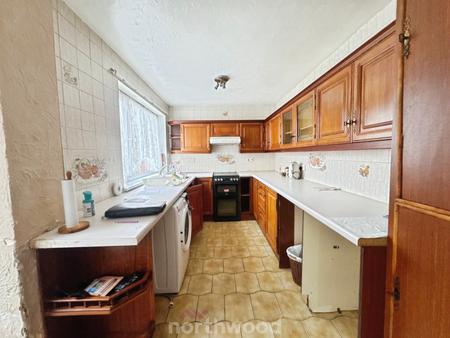 2 bedroom Terraced House for sale in King Edward Road, Thorne, Doncaster, DN8