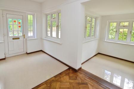 4 bedroom Detached house for sale in The Ridges, Wokingham, RG40