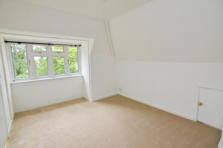 4 bedroom Detached house for sale in The Ridges, Wokingham, RG40