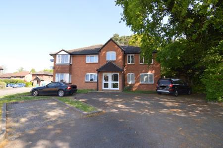 Horatio Avenue, Warfield, RG42