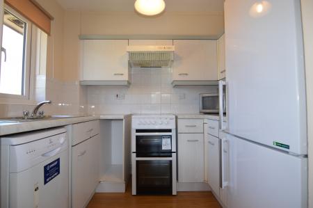 1 bedroom Flat for sale in Horatio Avenue, Warfield, RG42