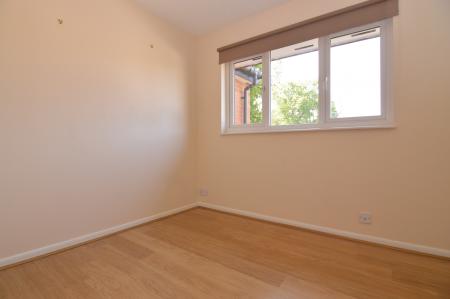 1 bedroom Flat for sale in Horatio Avenue, Warfield, RG42