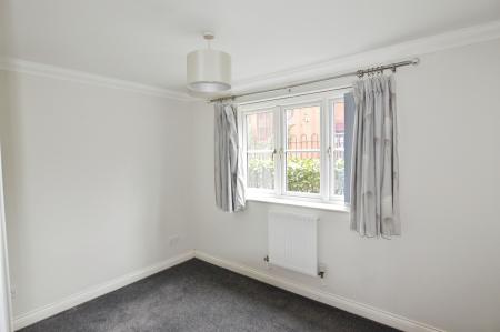 2 bedroom Maisonette for sale in Norton Road, Wokingham, RG40
