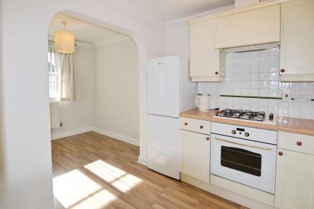2 bedroom Maisonette for sale in Norton Road, Wokingham, RG40