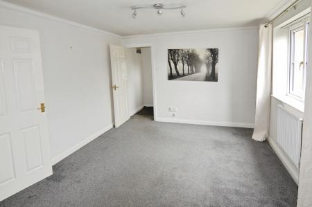 2 bedroom Maisonette for sale in Norton Road, Wokingham, RG40