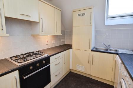 2 bedroom Apartment for sale in Heatherley Road, Camberley, GU15