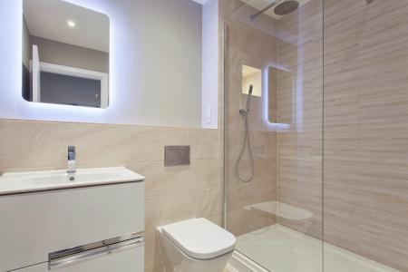 1 bedroom Flat to let in 42 Broad Street, Wokingham, RG40