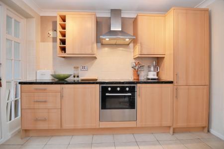 3 bedroom Terraced House for sale in Crofton Close, Forest Park, Bracknell, RG12