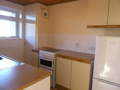 1 bedroom Flat to let in South Lynn Crescent, Easthampstead, Bracknell, RG12