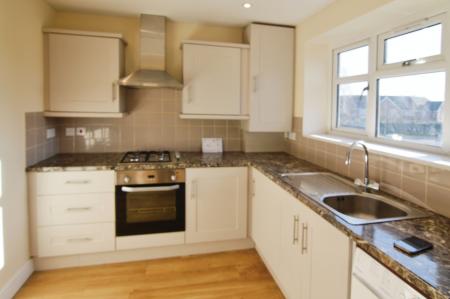 1 bedroom Flat to let in Ilbury Close, Shinfield, RG2