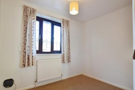 3 bedroom Terraced House for sale in Charterhouse Close, Bracknell, RG12