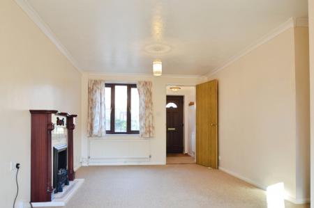 3 bedroom Terraced House for sale in Charterhouse Close, Bracknell, RG12