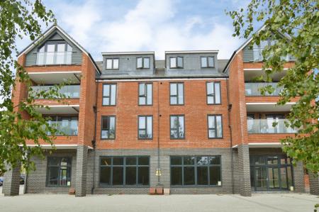 Beechey Place, Wokingham, RG40