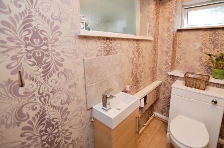 3 bedroom Link detached house for sale in Wellesley Drive, Crowthorne, RG45