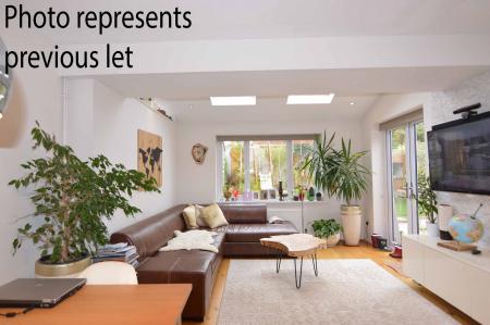 2 bedroom End of terrace house to let in Owl Close, Woosehill, Wokingham, RG41