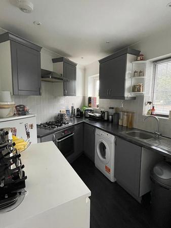 1 bedroom Flat to let in London Road, Earley, RG6