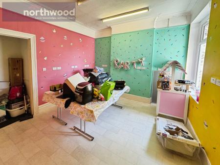 2 bedroom Mixed Use for sale in Rake Lane, Wallasey, Wirral, CH45