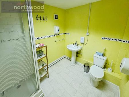 2 bedroom Mixed Use for sale in Rake Lane, Wallasey, Wirral, CH45