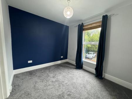 2 bedroom Apartment to let in Shrewsbury Road, Oxton, Wirral, CH43