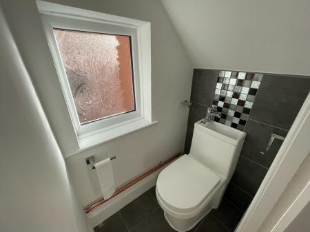 3 bedroom Semi-detached house to let in Bidston Avenue, Claughton, Wirral, CH41