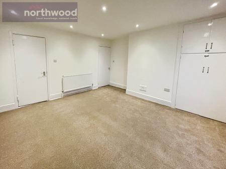 1 bedroom Flat to let in Virginia Road, New Brighton, Wirral, CH45