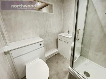 1 bedroom Flat to let in Virginia Road, New Brighton, Wirral, CH45