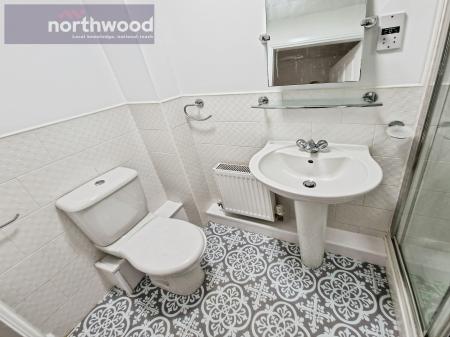 1 bedroom Flat to let in Marymount Close, Wallasey, Wirral, CH44