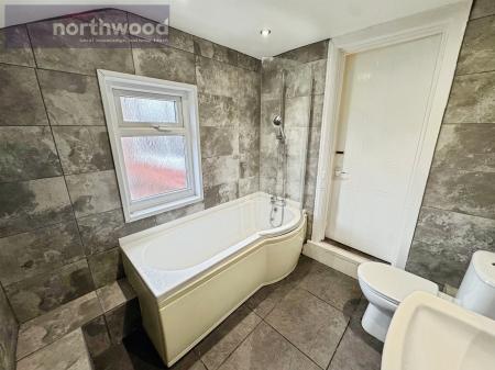 2 bedroom Flat for sale in Wallasey Road, Wallasey, CH44