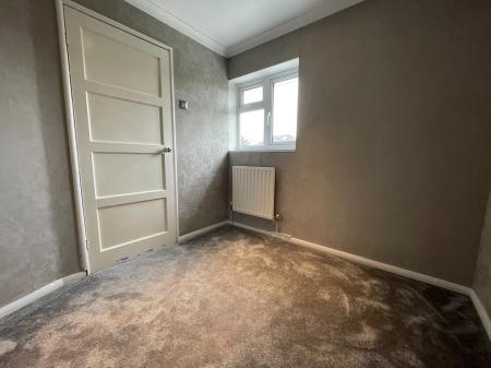 3 bedroom Semi-detached house to let in Parklands, Little Sutton, CH66