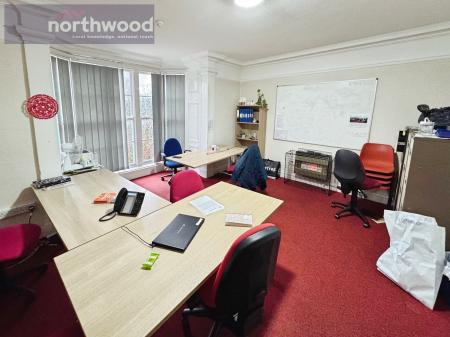 4 bedroom Detached house for sale in Parkfield Avenue, Birkenhead, CH41