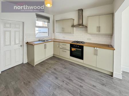 2 bedroom Flat for sale in Woodville Road, Birkenhead, Wirral, CH42