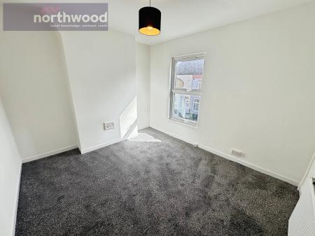 2 bedroom Flat for sale in Woodville Road, Birkenhead, Wirral, CH42