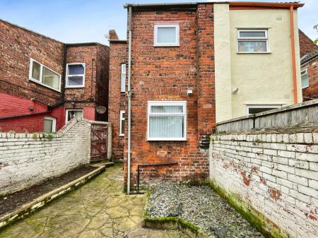 3 bedroom Semi-detached house to let in Brentwood Street, Wallasey, Wirral, CH44