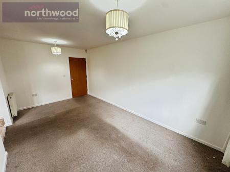 2 bedroom Flat for sale in 15 Coronation Ave, Wallasey, Wirral, CH45