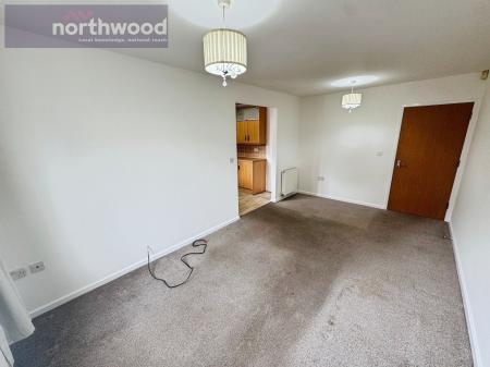 2 bedroom Flat for sale in 15 Coronation Ave, Wallasey, Wirral, CH45