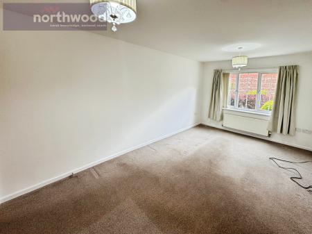 2 bedroom Flat for sale in 15 Coronation Ave, Wallasey, Wirral, CH45