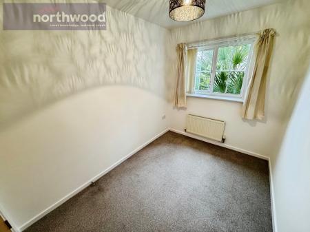 2 bedroom Flat for sale in 15 Coronation Ave, Wallasey, Wirral, CH45