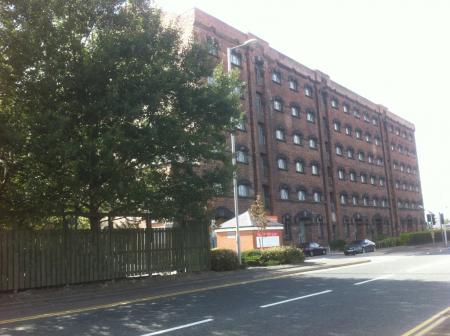 1 bedroom Flat to let in East Float Quay, Birkenhead, Wirral, CH41