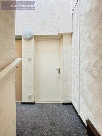 2 bedroom Flat to let in 3 Caroline Place, Birkenhead, CH43