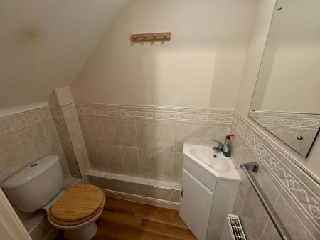 3 bedroom Semi-detached house to let in Cherry Tree Mews, Heswall, Wirral, CH60