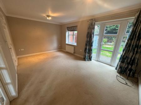 3 bedroom Semi-detached house to let in Cherry Tree Mews, Heswall, Wirral, CH60