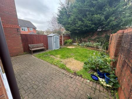 3 bedroom Semi-detached house to let in Cherry Tree Mews, Heswall, Wirral, CH60
