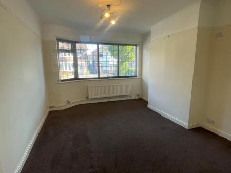 3 bedroom Semi-detached house to let in Rosefield Avenue, Bebington, Wirral, CH63