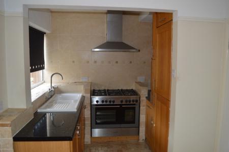 3 bedroom Semi-detached house to let in Rosefield Avenue, Bebington, Wirral, CH63