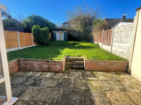 3 bedroom Semi-detached house to let in Rosefield Avenue, Bebington, Wirral, CH63