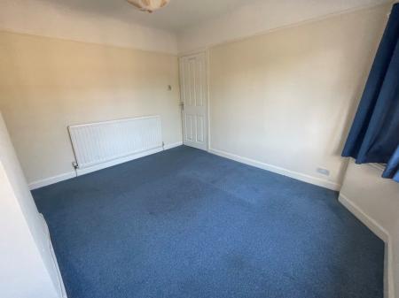 3 bedroom Semi-detached house to let in Rosefield Avenue, Bebington, Wirral, CH63