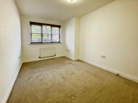 2 bedroom Flat to let in 1 Terminus Road, Bromborough, Wirral, CH62